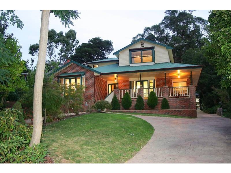 14 Benson Street, Belgrave VIC 3160