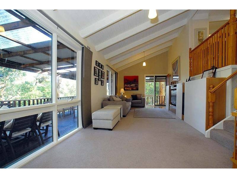 4 Lacy Street, Selby VIC 3159