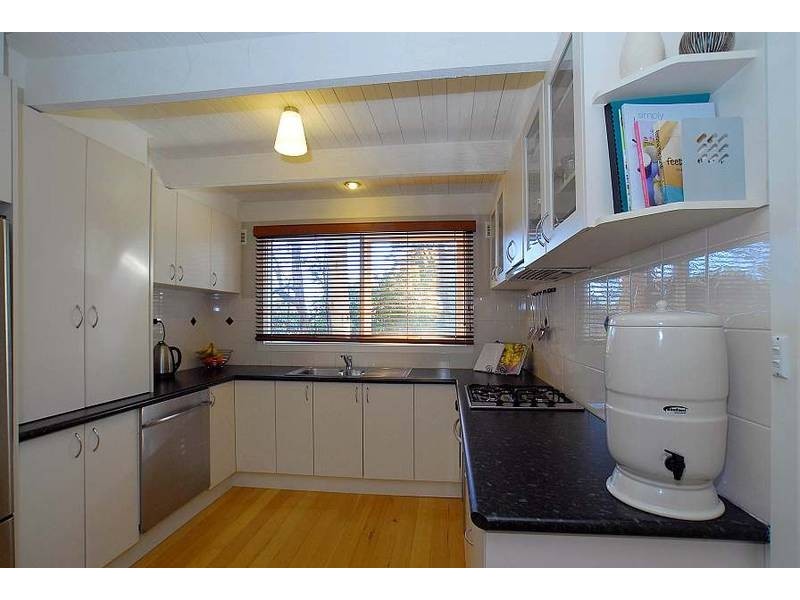 4 Lacy Street, Selby VIC 3159