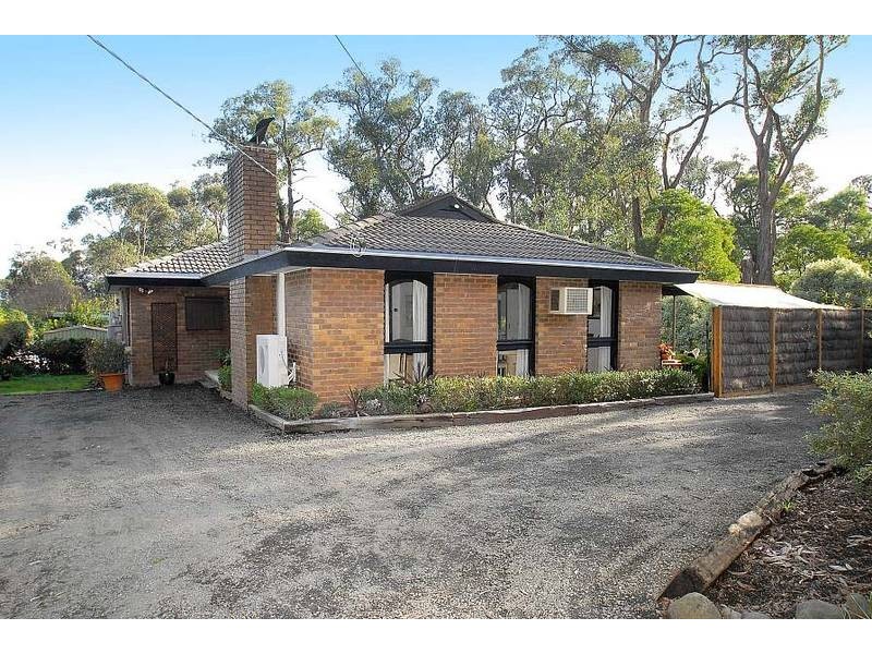 8 Cambridge Street, Belgrave South VIC 3160