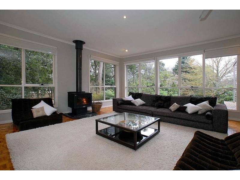 3 Clarkmont Road, Sassafras VIC 3787