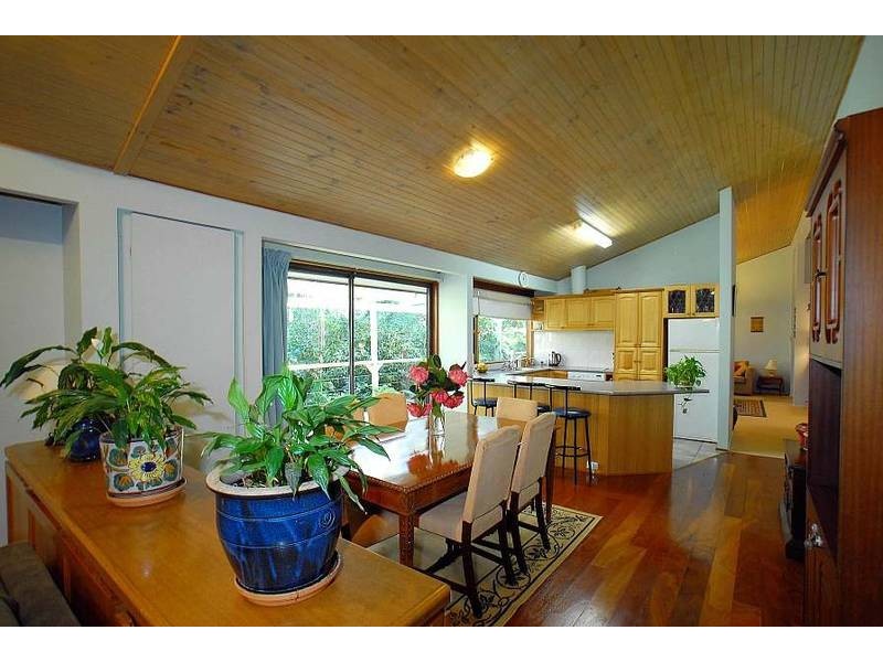 5 Thomas Street, Selby VIC 3159