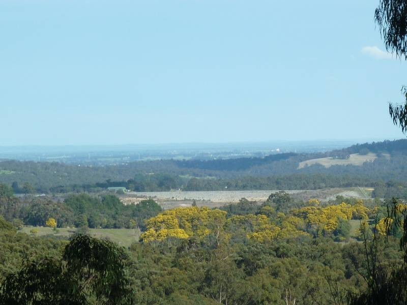 24 Gordon Grove, Menzies Creek VIC 3159