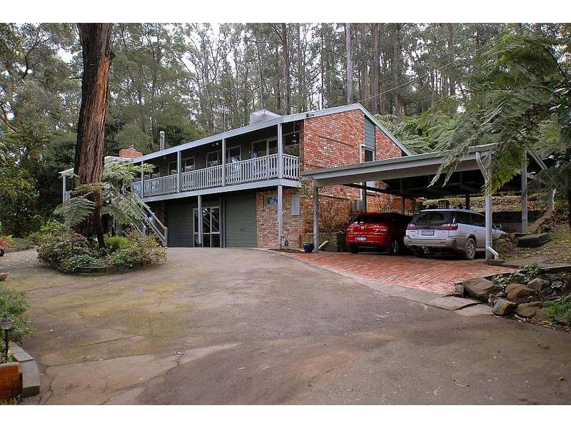 24 Gordon Grove, Menzies Creek VIC 3159