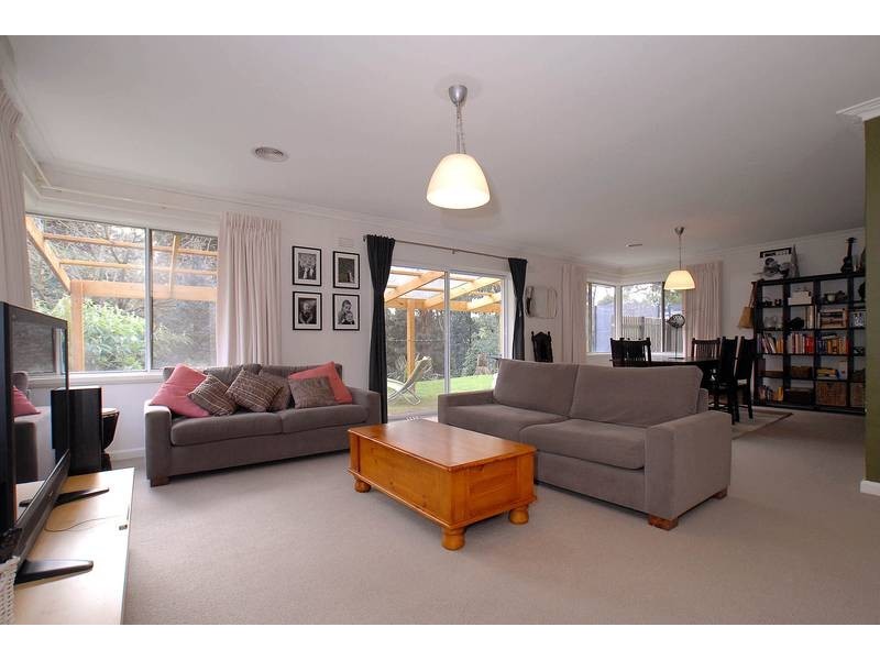 4 Berrys Road, Emerald VIC 3782