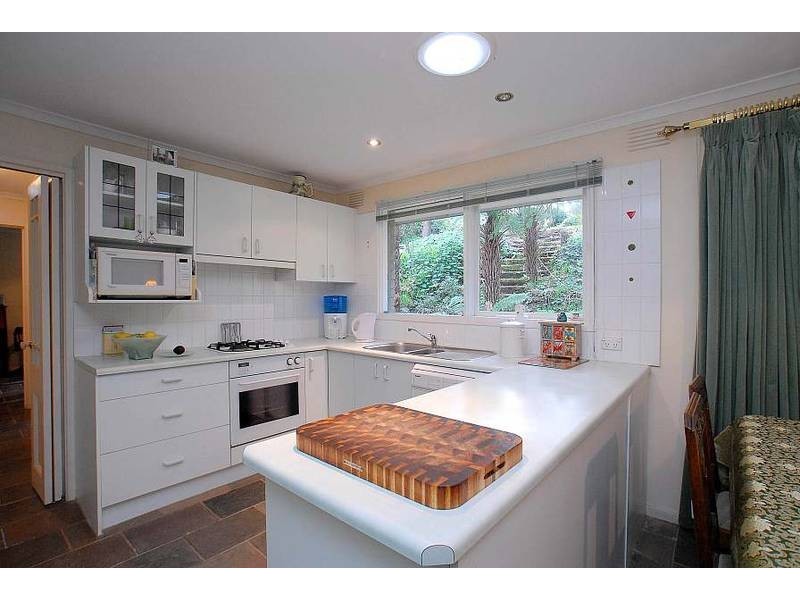 21 Vale Road, Belgrave Heights VIC 3160