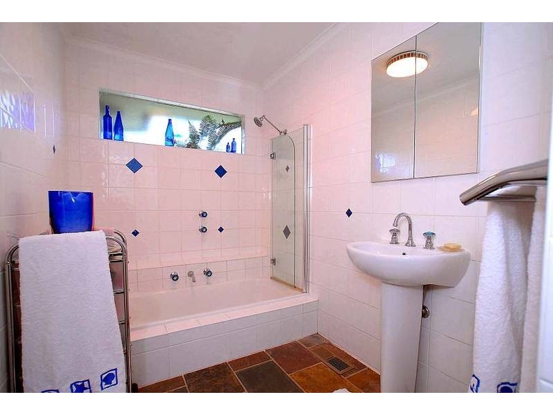21 Vale Road, Belgrave Heights VIC 3160