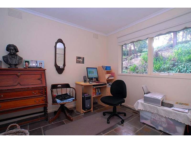 21 Vale Road, Belgrave Heights VIC 3160