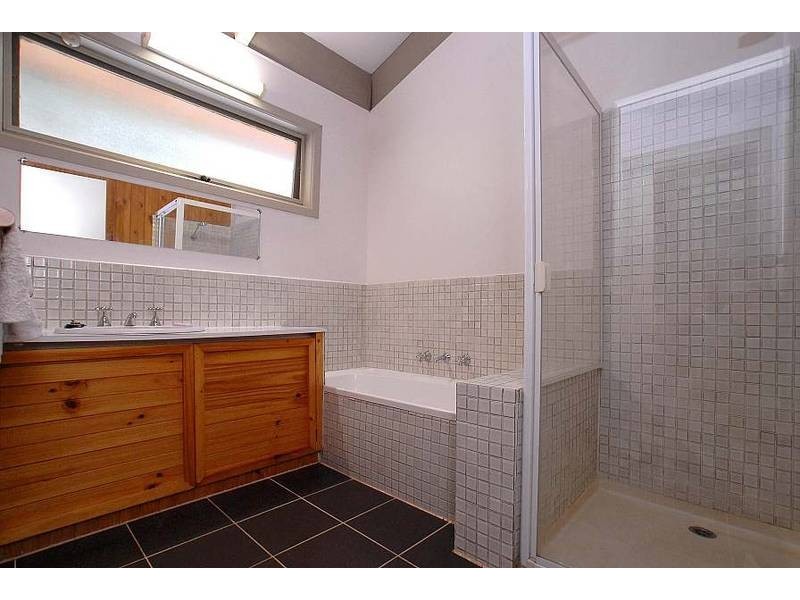 46 Hazel Vale Road, Tecoma VIC 3160