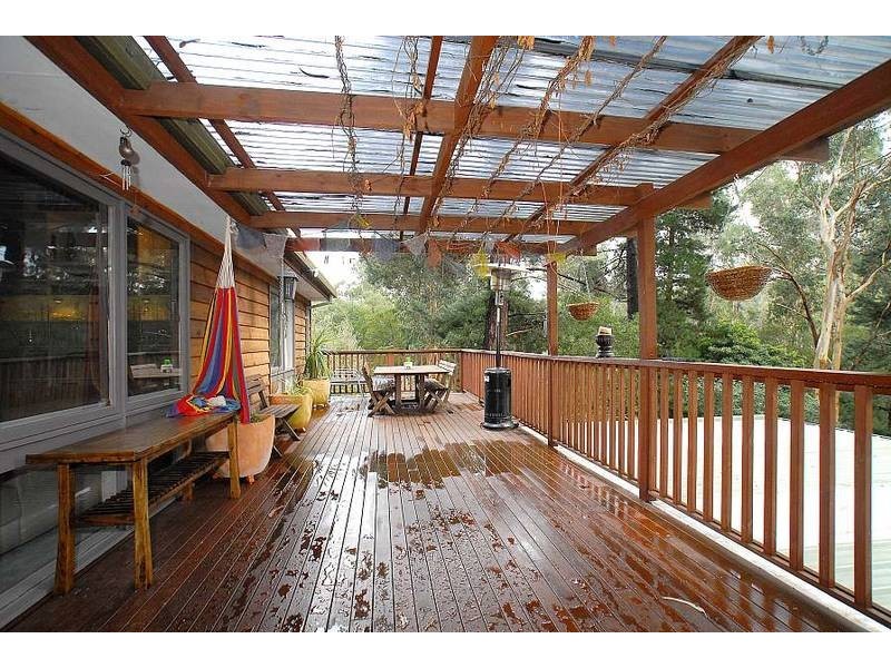 13 Glen Road, Belgrave Heights VIC 3160