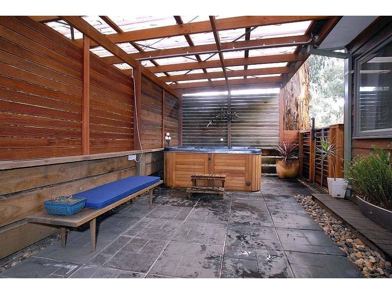 13 Glen Road, Belgrave Heights VIC 3160