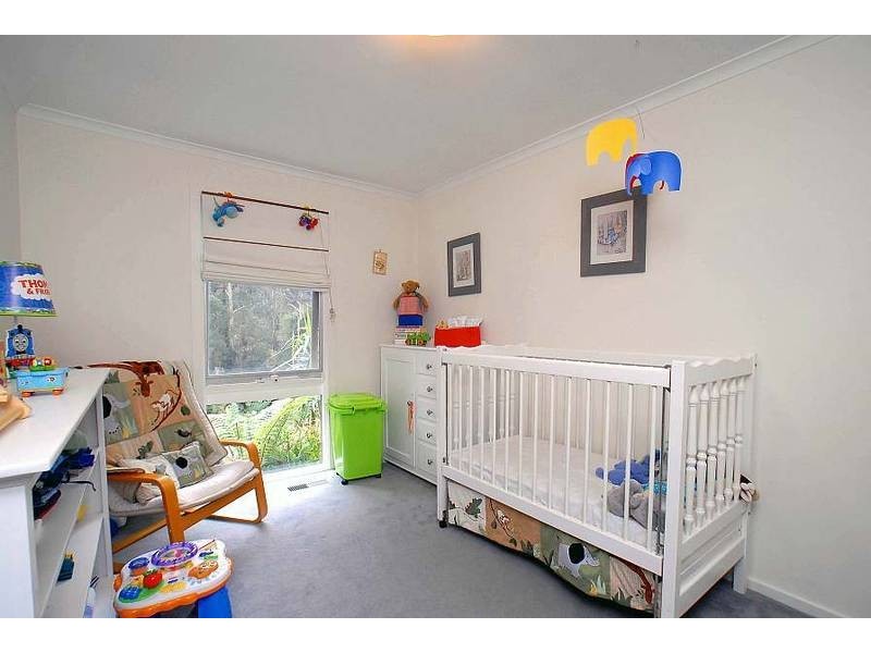 13 Glen Road, Belgrave Heights VIC 3160