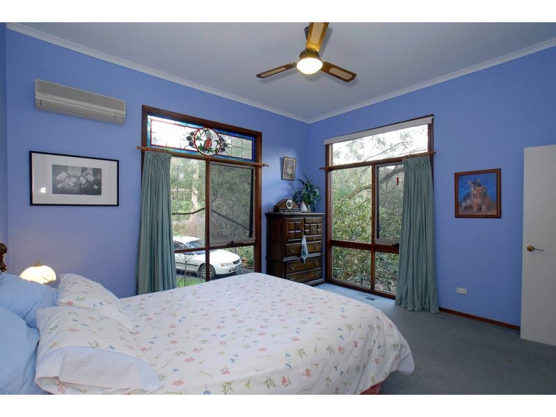 14 Florence Avenue, Upwey VIC 3158