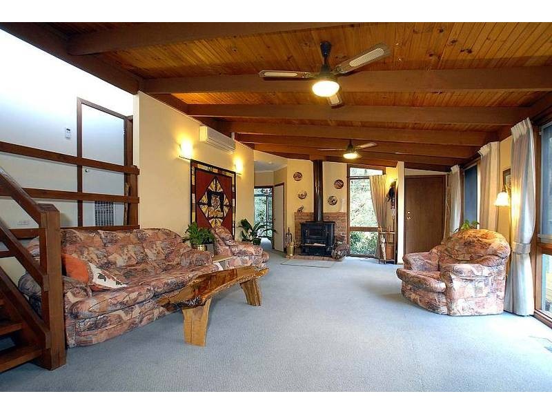 14 Florence Avenue, Upwey VIC 3158