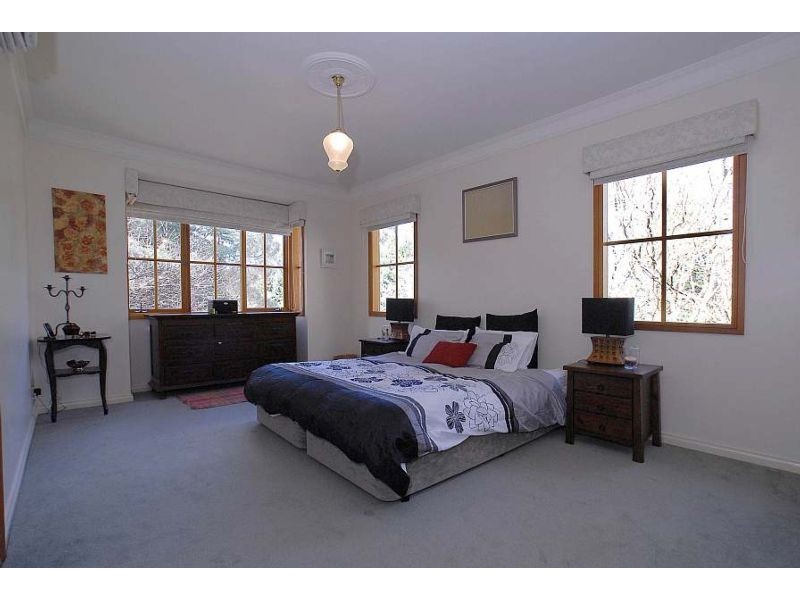 11 Birds Road, Ferny Creek VIC 3786