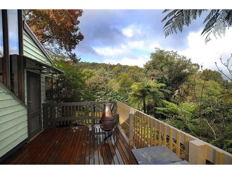30 Blackwood Street, Tecoma VIC 3160