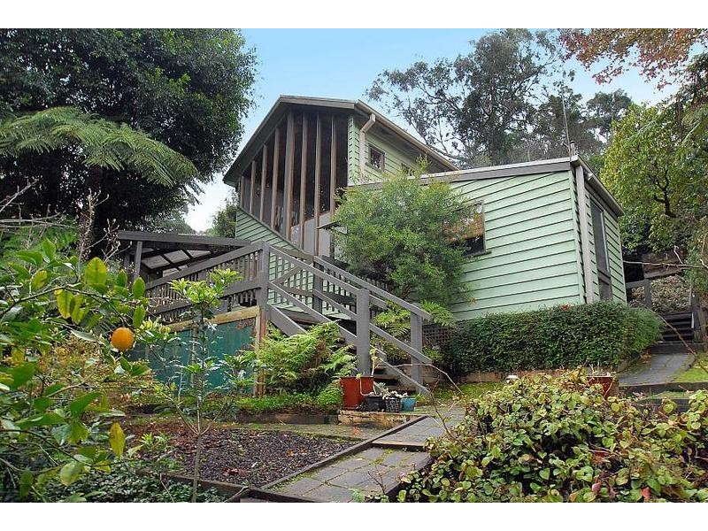 30 Blackwood Street, Tecoma VIC 3160