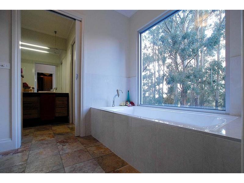 5 Holden Road, Olinda VIC 3788