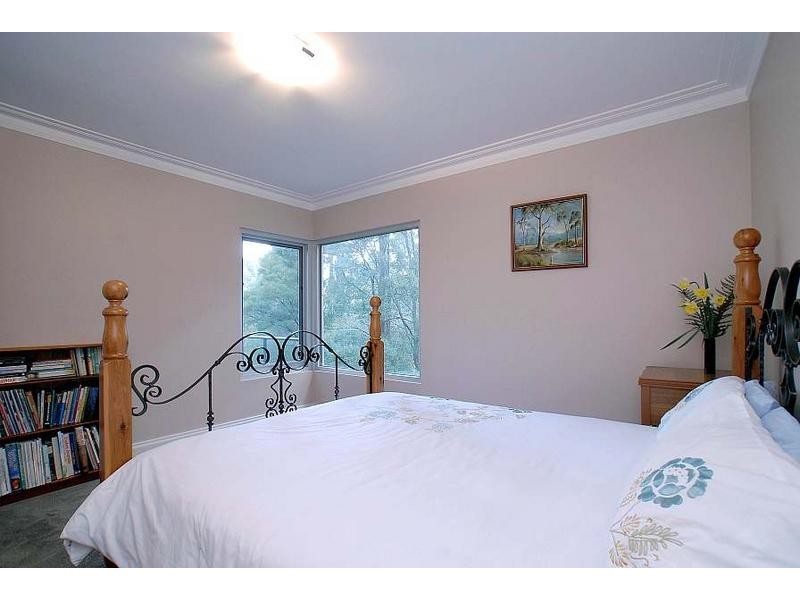 5 Holden Road, Olinda VIC 3788