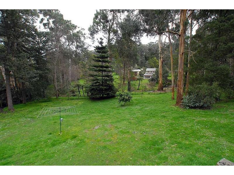 12 Laurel Grove, Belgrave VIC 3160
