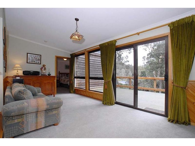 12 Laurel Grove, Belgrave VIC 3160