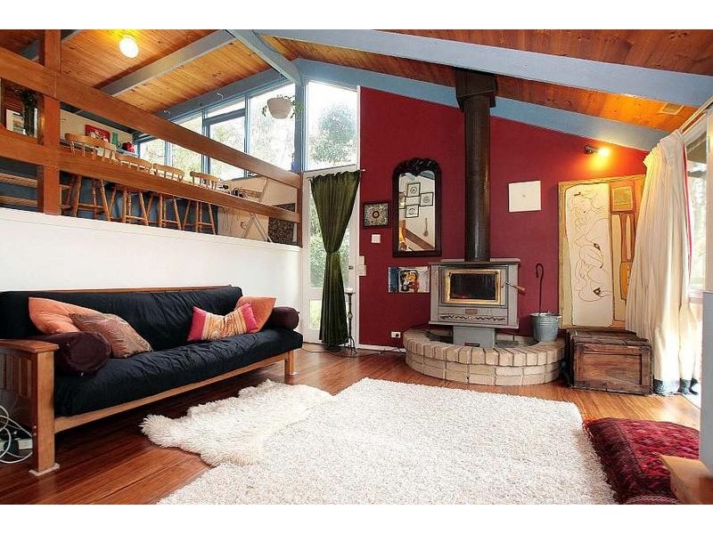 66 Temple Road, Selby VIC 3159