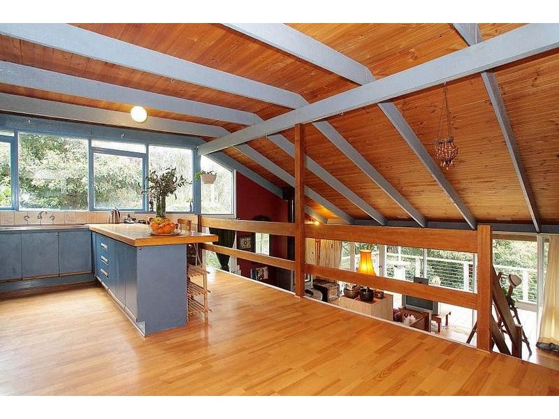 66 Temple Road, Selby VIC 3159