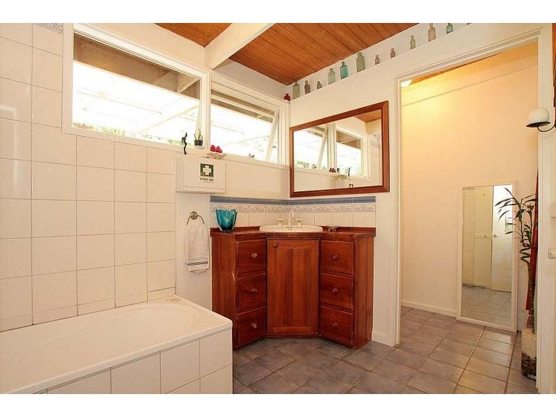 66 Temple Road, Selby VIC 3159