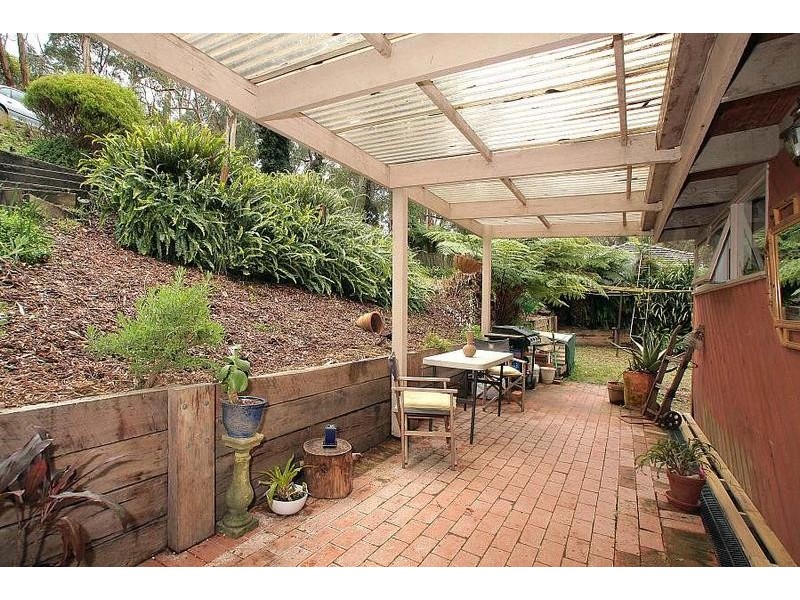 66 Temple Road, Selby VIC 3159