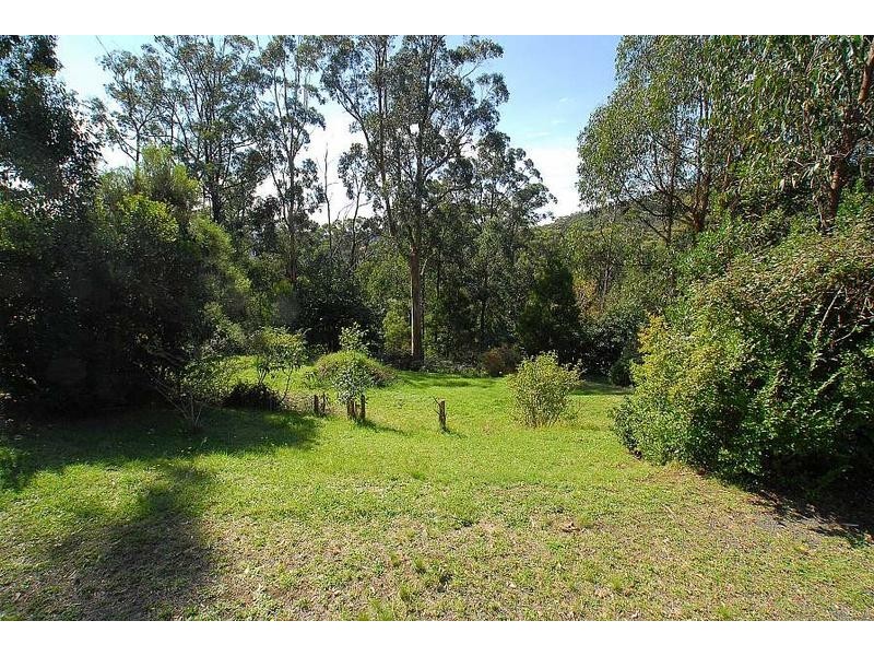 33 Seabreeze Avenue, Ferny Creek VIC 3786