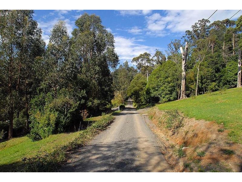 33 Seabreeze Avenue, Ferny Creek VIC 3786