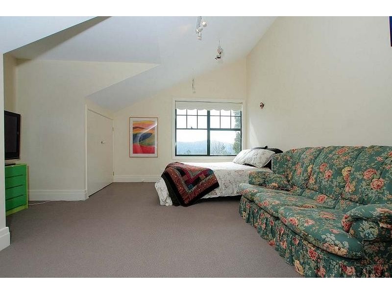 5 Cards Lane, Olinda VIC 3788