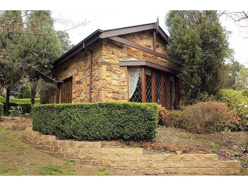 32 William Road, The Patch VIC 3792