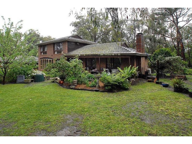 10 Licence Road, Belgrave South VIC 3160