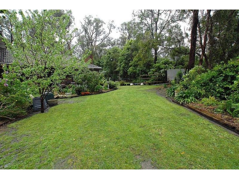 10 Licence Road, Belgrave South VIC 3160