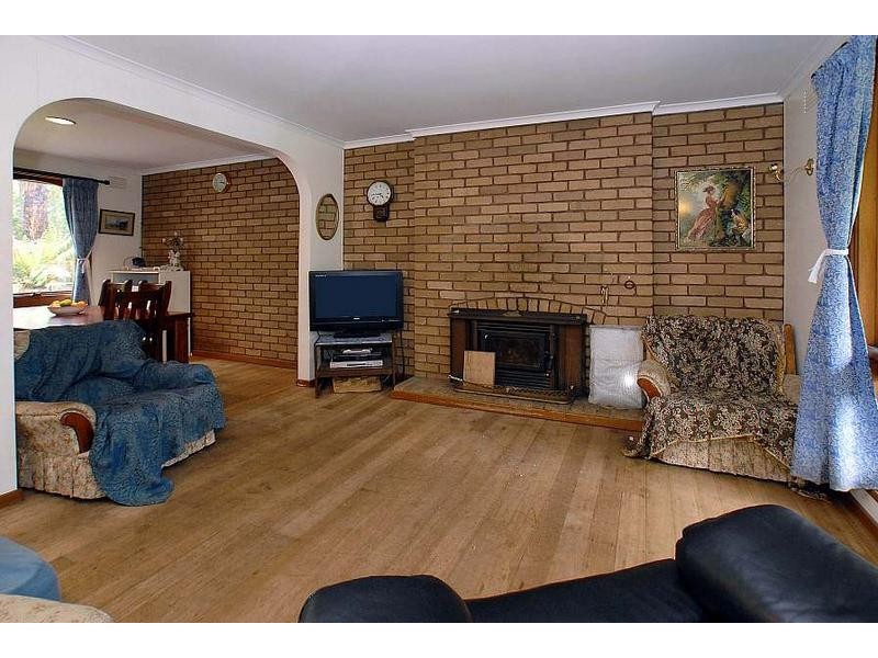 10 Licence Road, Belgrave South VIC 3160