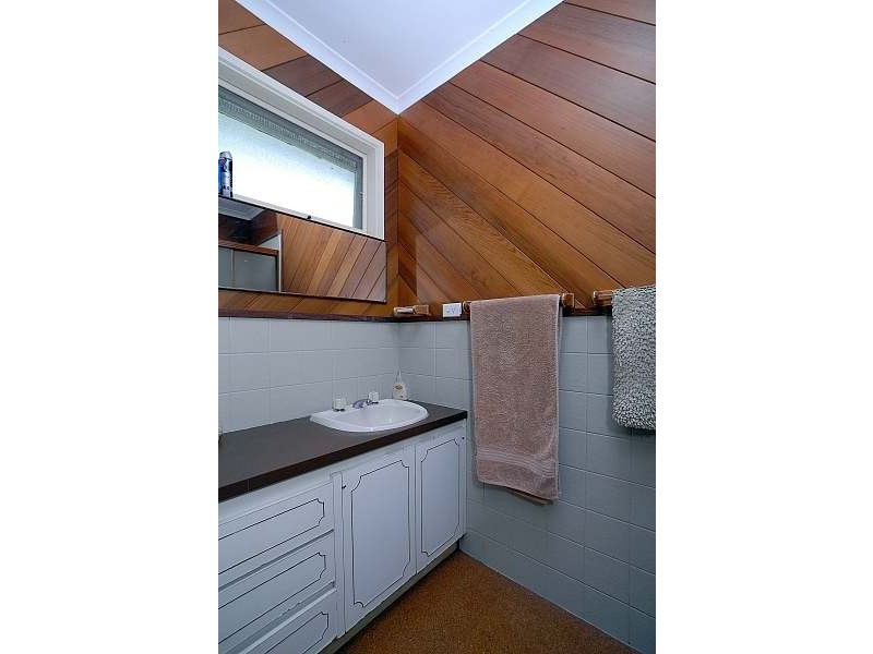 28 Moxhams Road, Monbulk VIC 3793