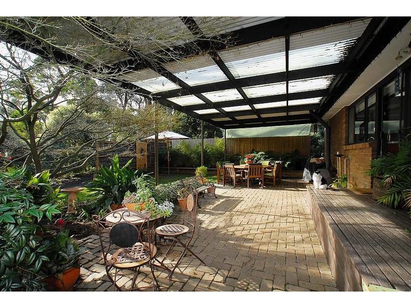 8 Cambridge Street, Belgrave South VIC 3160