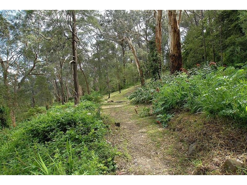 2 View Road, Belgrave VIC 3160