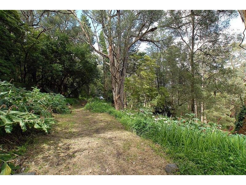 2 View Road, Belgrave VIC 3160