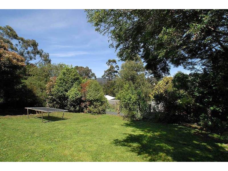 16 Allen Road, Monbulk VIC 3793