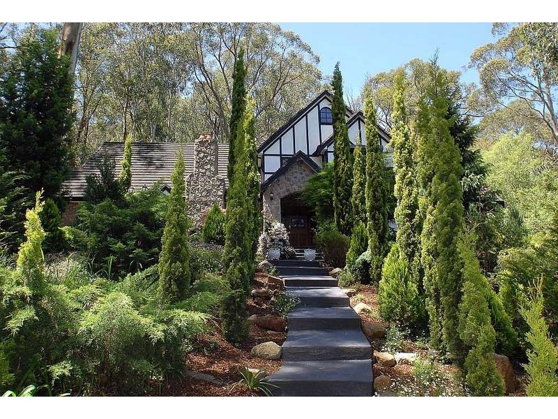 30 Mast Gully Road, Upwey VIC 3158