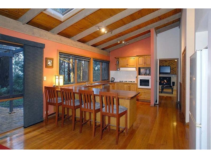 21 Christian Grove, Kallista VIC 3791