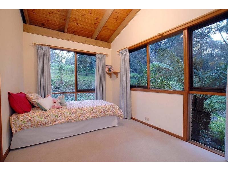 21 Christian Grove, Kallista VIC 3791