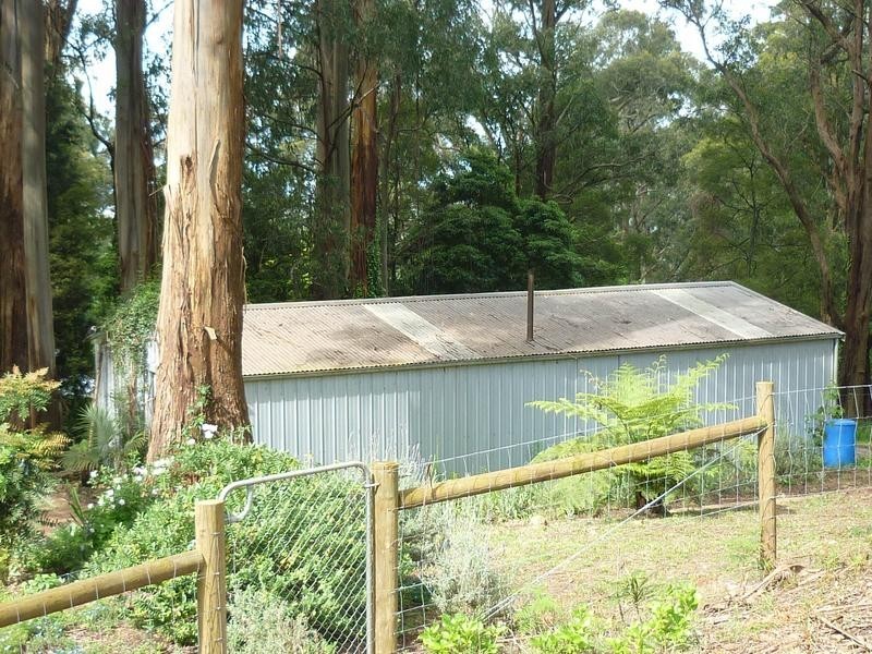 21 Christian Grove, Kallista VIC 3791