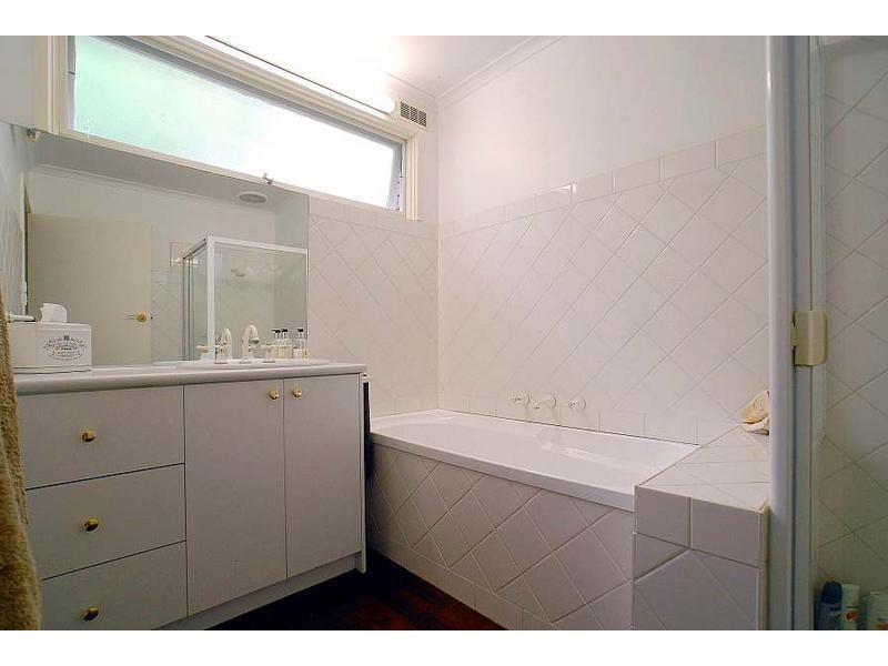 5 Lamont Avenue, The Patch VIC 3792