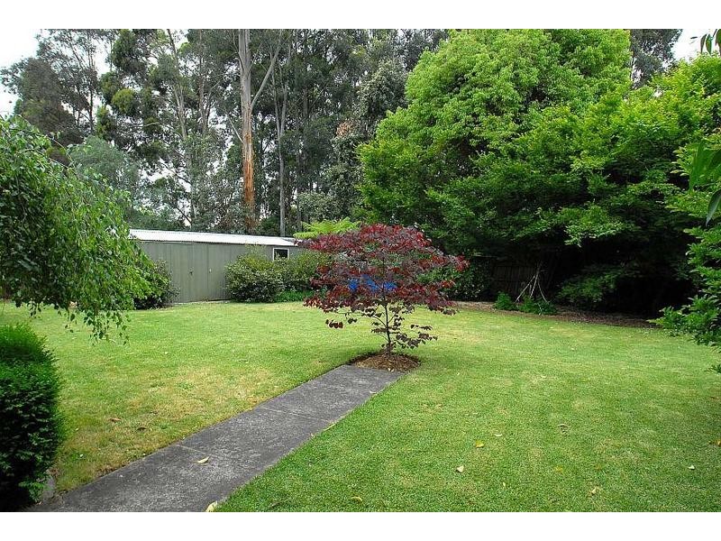 5 Lamont Avenue, The Patch VIC 3792
