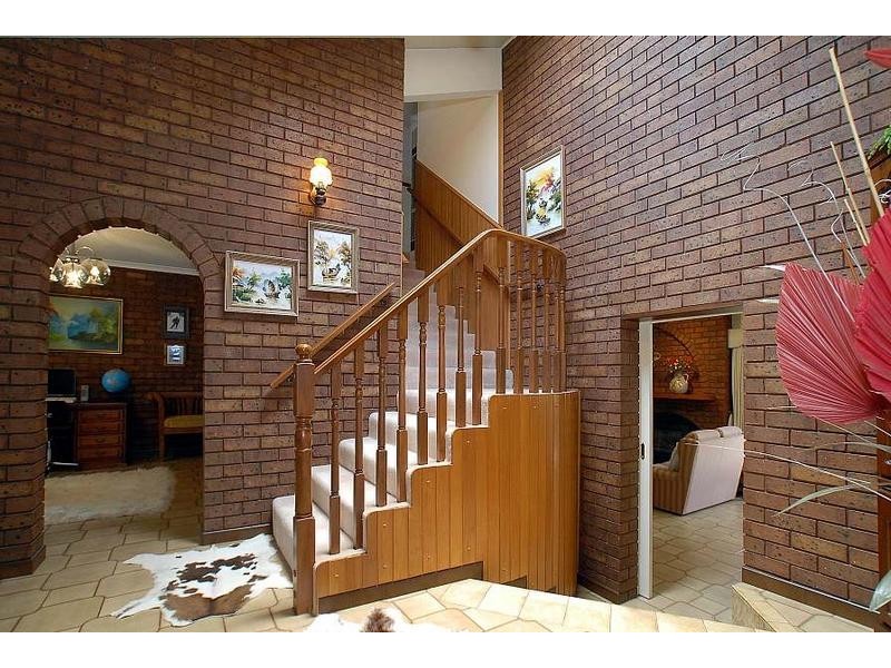6 Heather Grove, Belgrave South VIC 3160