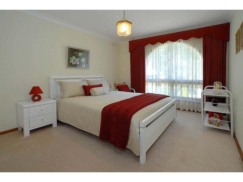 6 Heather Grove, Belgrave South VIC 3160