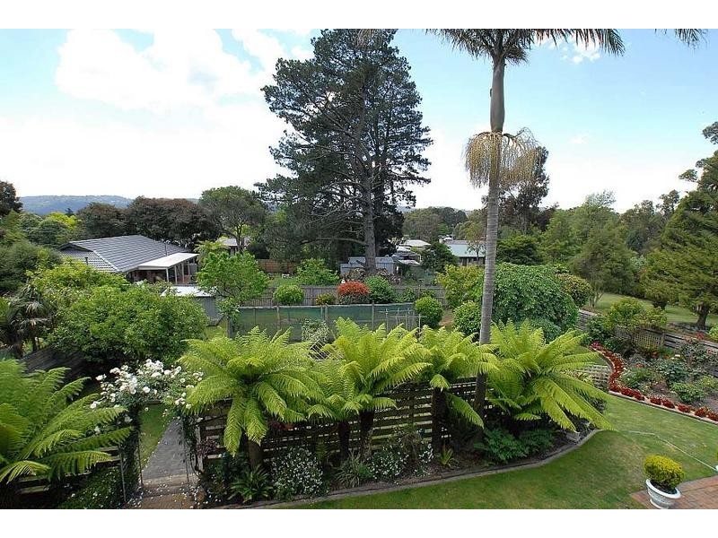 6 Heather Grove, Belgrave South VIC 3160